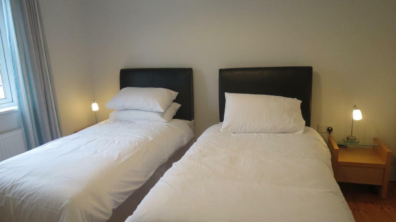 Modern Home In The Heart Of Rosscarbery Village Екстер'єр фото
